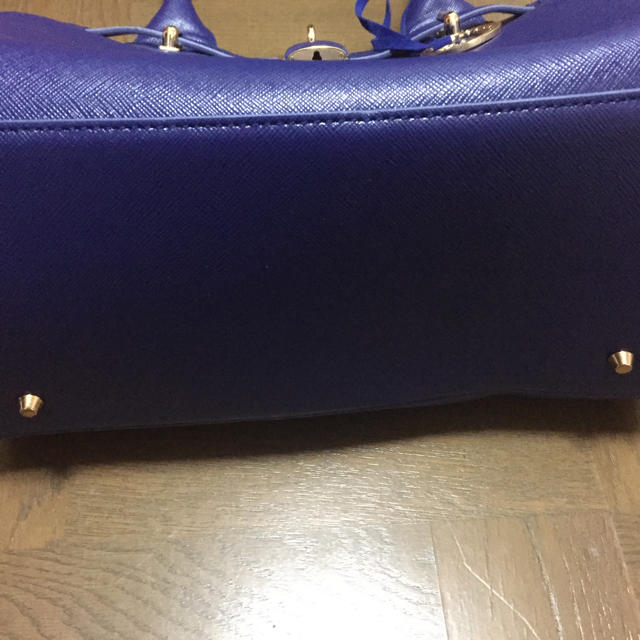 CECIL McBEE(セシルマクビー)のセシルマクビー カデナ付き バッグ レディースのバッグ(トートバッグ)の商品写真