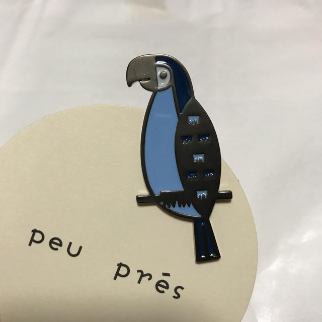 peu pres(プープレ)のプープレ ブローチ レディースのアクセサリー(ブローチ/コサージュ)の商品写真