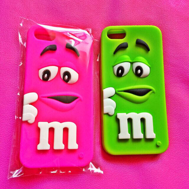 m&m's iPhone シリコンカバー スマホ/家電/カメラのスマホアクセサリー(モバイルケース/カバー)の商品写真