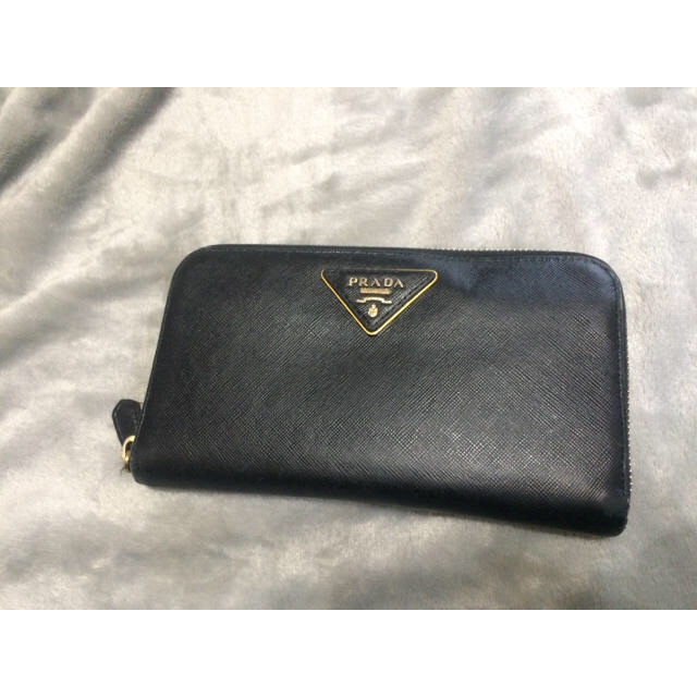 PRADA(プラダ)のPRADA財布   レディースのファッション小物(財布)の商品写真