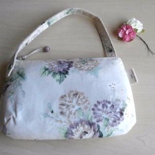 ローラアシュレイ(LAURA ASHLEY)のLAURA ASHLEY ★ ローラアシュレイ ポーチ付マイバック  エコbag(エコバッグ)