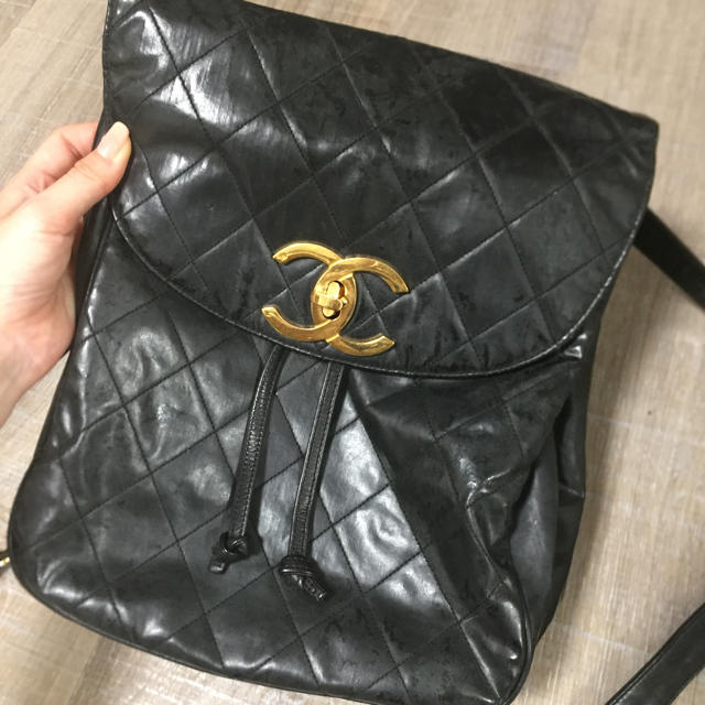 CHANEL(シャネル)のCHANEL 再出品 ヴィンテージ リュック ブラック☆  レディースのバッグ(リュック/バックパック)の商品写真