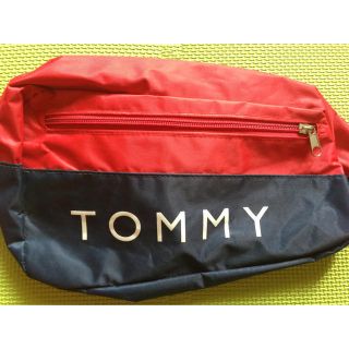 トミーヒルフィガー(TOMMY HILFIGER)の未使用新品TOMMYメッセンジャー(メッセンジャーバッグ)