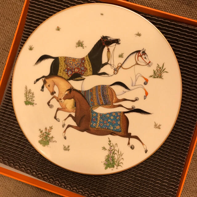 HERMES エルメス 馬 お皿 シュヴァルドリアン HERMES エルメス 馬 お皿 シュヴァルドリアン