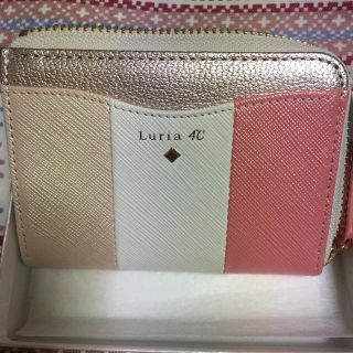 ヨンドシー(4℃)の美品✨Luria4℃  パスケース コーラルオレンジ (コインケース)