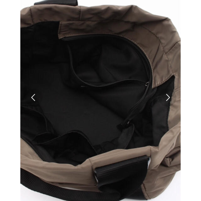 PAPILLONNER(パピヨネ)のPAPILLONNER パピヨネ 500g樹脂パーツトート レディースのバッグ(トートバッグ)の商品写真