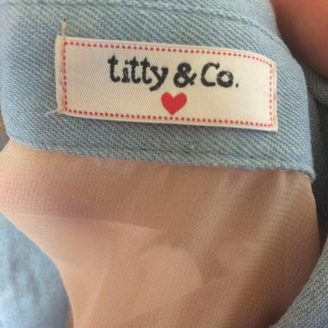 titty&co(ティティアンドコー)のブラウス titi&co レディースのトップス(シャツ/ブラウス(半袖/袖なし))の商品写真