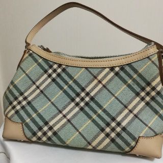 バーバリーブルーレーベル(BURBERRY BLUE LABEL)のBurberry Blue Label バッグ(ハンドバッグ)