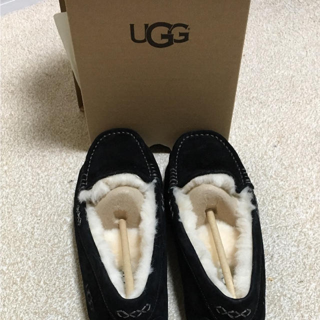 UGG(アグ)のアッキー様 UGG  レディースの靴/シューズ(スリッポン/モカシン)の商品写真
