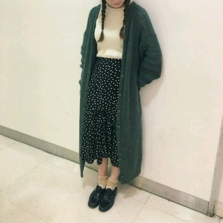 オオトロ(OHOTORO)のohotoro berry dot skirt(ひざ丈スカート)