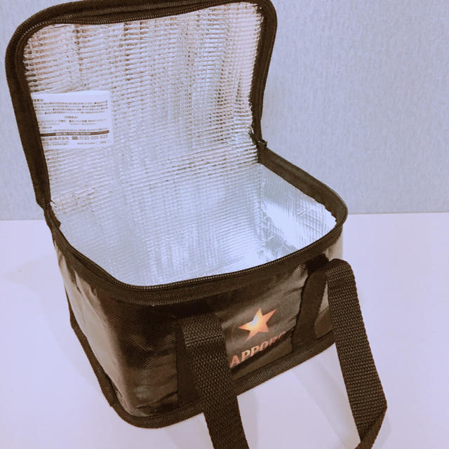 サッポロ(サッポロ)のサッポロ黒ラベルの2017年の保冷バッグ10個セット インテリア/住まい/日用品のキッチン/食器(弁当用品)の商品写真