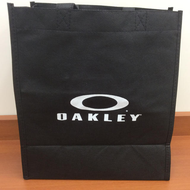 Oakley(オークリー)のオークリー フェイスタオル 2枚セット ギフトにも OAKLEY インテリア/住まい/日用品の日用品/生活雑貨/旅行(タオル/バス用品)の商品写真