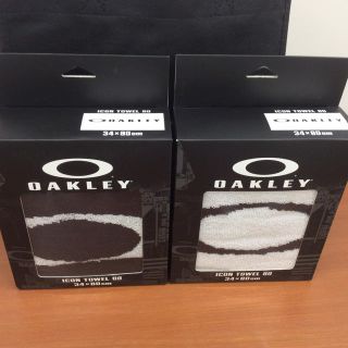 オークリー(Oakley)のオークリー フェイスタオル 2枚セット ギフトにも OAKLEY(タオル/バス用品)