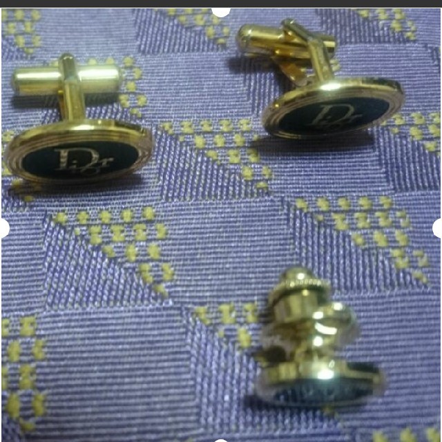 Christian Dior(クリスチャンディオール)の値上げ❗Dior   カフスボタン、タイピンセット メンズのファッション小物(ネクタイピン)の商品写真
