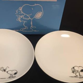 スヌーピー(SNOOPY)のポンチャン様専用☆ローソン・スヌーピーお皿・2セット（4枚）(ノベルティグッズ)