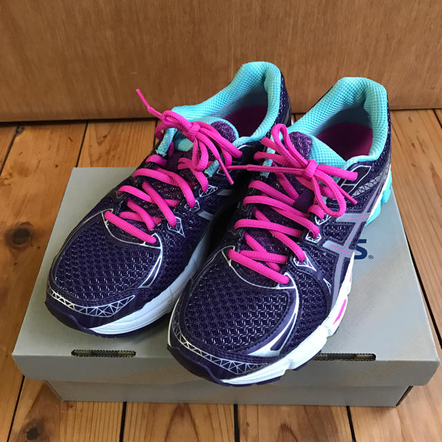 asics(アシックス)のasics LADY GEL-EXALT 2 LITE-SHOW 24cm 美品 レディースの靴/シューズ(スニーカー)の商品写真