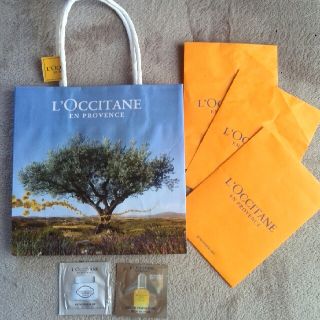 ロクシタン(L'OCCITANE)のロクシタン ショップ袋 サンプルつき L’OCCITANE(ショップ袋)