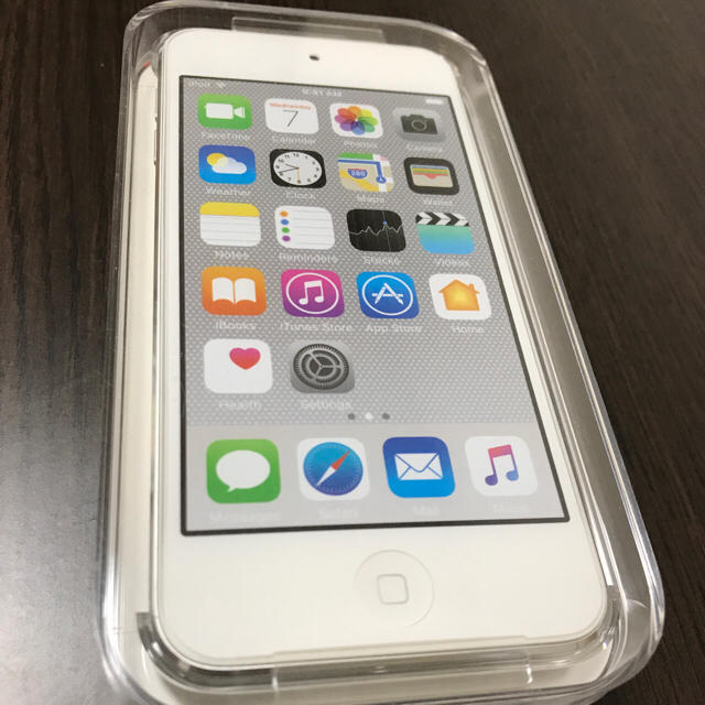 【新品 未開封】iPod touch 第6世代 シルバー 16GB