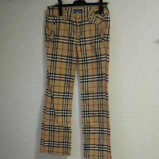 バーバリー(BURBERRY)のバーバリー パンツ(カジュアルパンツ)