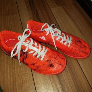 アディダス(adidas)のお値下げしました！！美品アディダススニーカー21.5センチ(スニーカー)