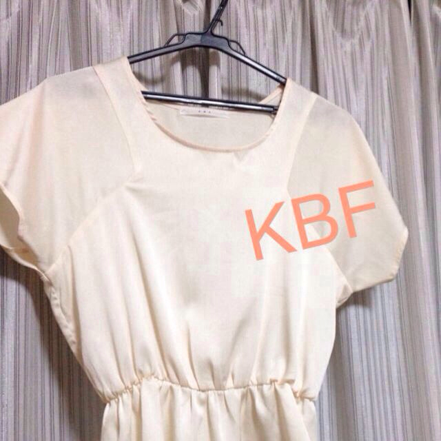KBF(ケービーエフ)のKBF トップス レディースのトップス(チュニック)の商品写真
