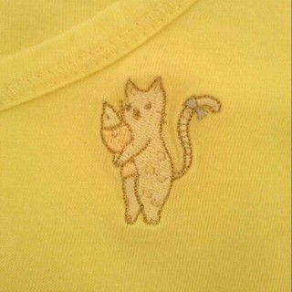 フランシュリッペ(franche lippee)のお魚大好きにゃ♡猫ちゃんワッペンパフT(Tシャツ(半袖/袖なし))