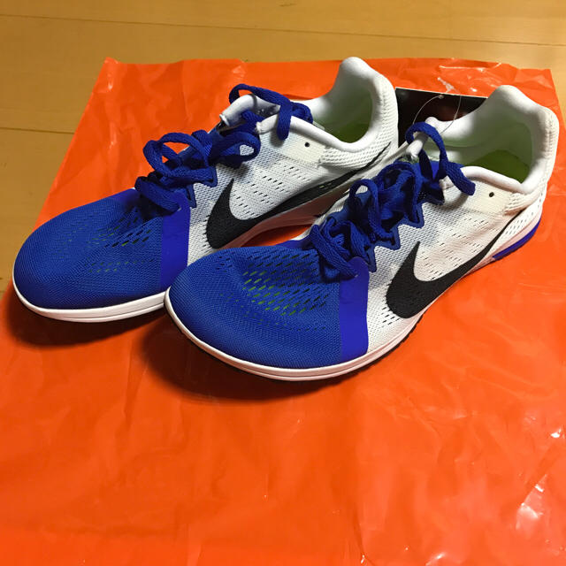 NIKE(ナイキ)のnike ナイキ ズームストリークLT3 【26.0】cm【新品】【未使用】 スポーツ/アウトドアのスポーツ/アウトドア その他(陸上競技)の商品写真