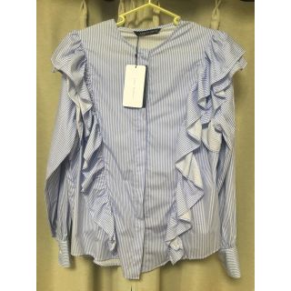 ザラ(ZARA)の新品タグ付き ZARAストライプトップス(シャツ/ブラウス(長袖/七分))