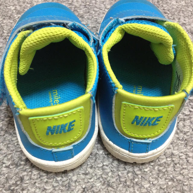 NIKE(ナイキ)のNIKE★ブルー×グリーン ベビー靴 キッズ/ベビー/マタニティのベビー靴/シューズ(~14cm)(その他)の商品写真