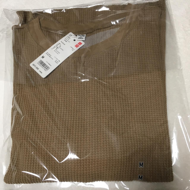 UNIQLO(ユニクロ)の新品★ブラウン M UNIQLO ワッフルクルーネックT レディースのトップス(Tシャツ(長袖/七分))の商品写真