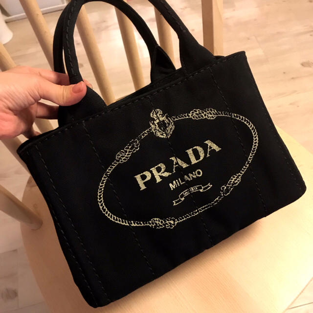 PRADA - 《Ｓ》PRADA カナパ Ｓサイズ 黒 バッグ プラダ miumiu