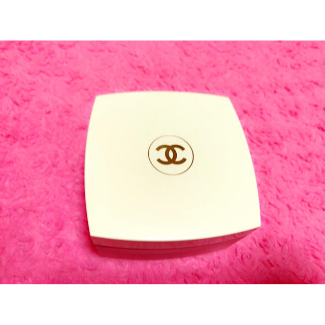 CHANEL(シャネル)のCHANEL ボディークリーム ココマドモアゼル コスメ/美容のボディケア(ボディクリーム)の商品写真