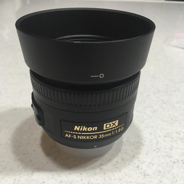 Nikon(ニコン)のニコン Nikon AF-S DX NIKKOR 35mm f/1.8G  スマホ/家電/カメラのカメラ(レンズ(単焦点))の商品写真