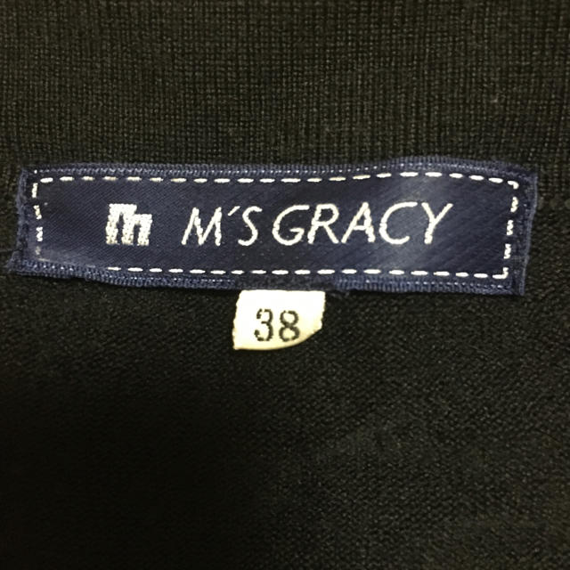 M'S GRACY(エムズグレイシー)のエムズグレイシー☆お花ボタンカーディガン レディースのトップス(カーディガン)の商品写真
