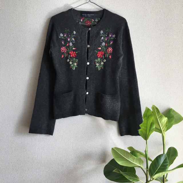 【最終お値下げ】ケイタマルヤマ　花　刺繍　カーディガン　黒　クリーニング済み