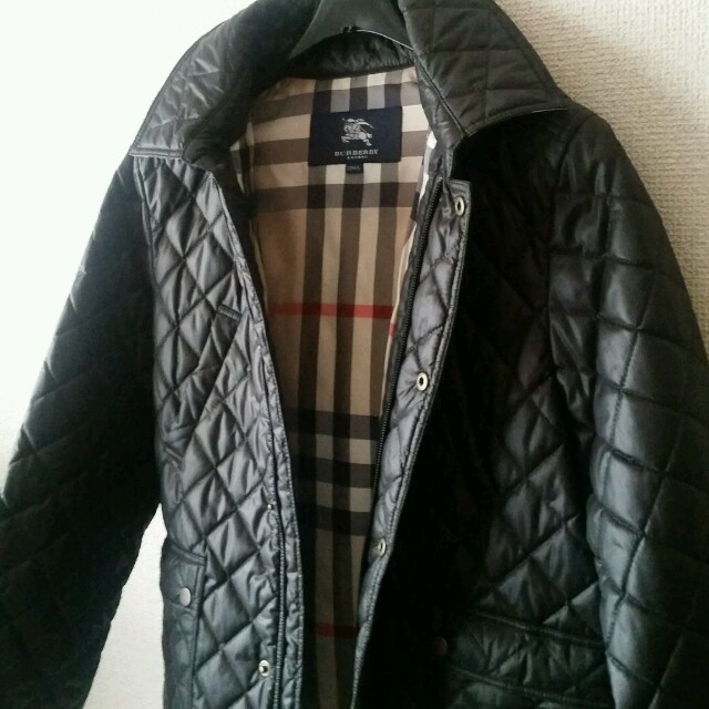 BURBERRY(バーバリー)の[新品]BURBERRYキルティングジャケット キッズ/ベビー/マタニティのキッズ服女の子用(90cm~)(ジャケット/上着)の商品写真