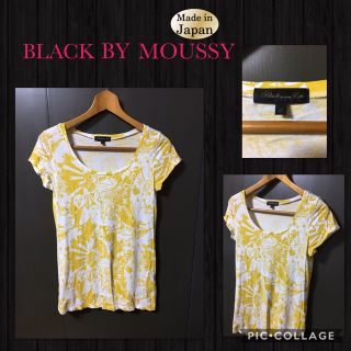 ブラックバイマウジー(BLACK by moussy)のBlack by moussy 半袖カットソー 総柄  サイズ1 S 美品(カットソー(半袖/袖なし))