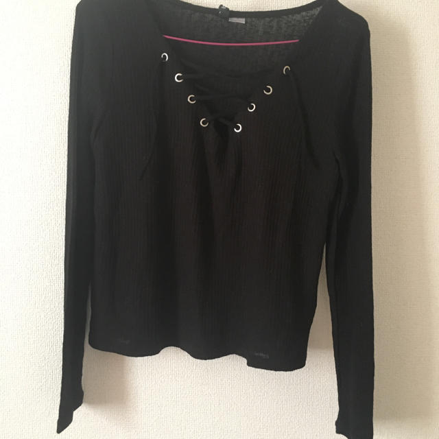 H&M(エイチアンドエム)の編み上げリブトップス レディースのトップス(カットソー(長袖/七分))の商品写真