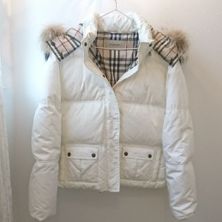 バーバリー(BURBERRY)のBURBERRY　期間限定価格　LONDON　バーバリー　ダウン　ジャケット(ダウンジャケット)