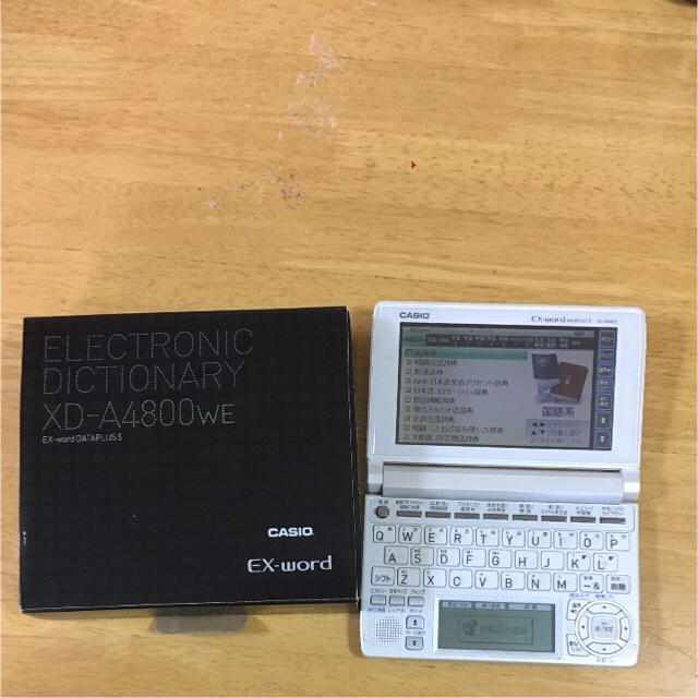 CASIO(カシオ)の電子辞書 CASIO XD-A4800※タッチペン無し インテリア/住まい/日用品のオフィス用品(OA機器)の商品写真