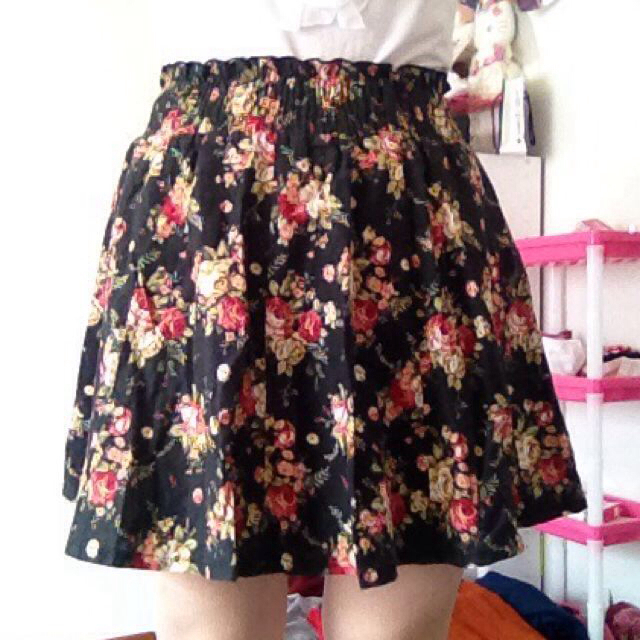 花柄スカート♡ レディースのスカート(ひざ丈スカート)の商品写真