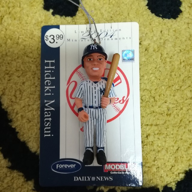 新品　訳あり　ヤンキース　Yankees 55 松井秀樹　キーホルダー　フィギア エンタメ/ホビーのフィギュア(スポーツ)の商品写真