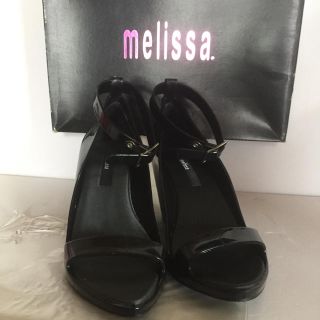 メリッサ(melissa)のmelissaベルト付パンプス(ハイヒール/パンプス)