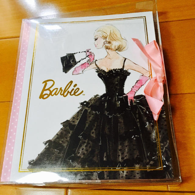 Barbie(バービー)の値下げ‼️バービー♡アルバム キッズ/ベビー/マタニティのメモリアル/セレモニー用品(アルバム)の商品写真