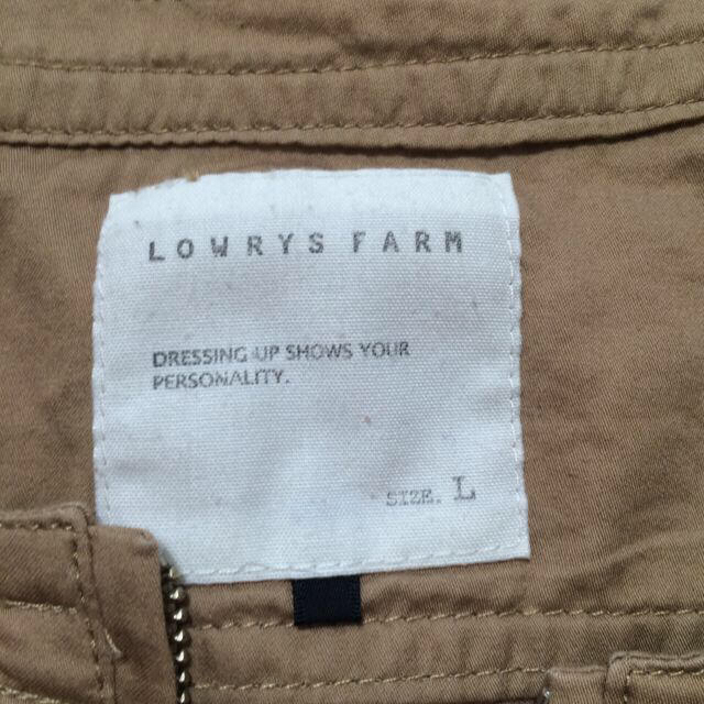 LOWRYS FARM(ローリーズファーム)のLOWRYS FARMショートジャケット レディースのジャケット/アウター(ノーカラージャケット)の商品写真