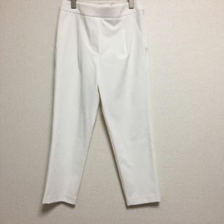 ジョルジュレッシュ(GEORGES RECH)の美品 GEORGES RECH ジョルジュレッシュ リラックス テーパードパンツ(カジュアルパンツ)