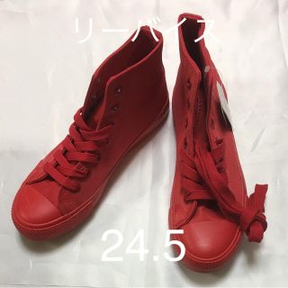 リーバイス(Levi's)の新品  リーバイス ハイカットシューズ 赤 24.5(スニーカー)