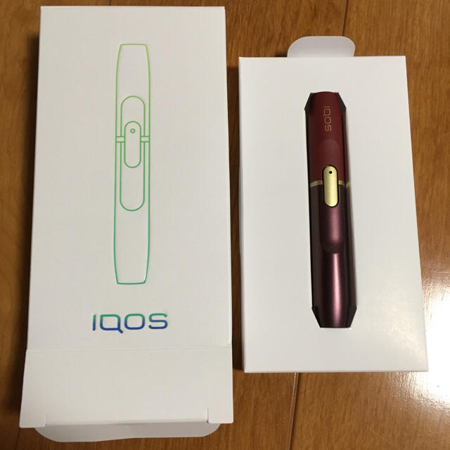 IQOS(アイコス)の【限定色】アイコスホルダー バーガンディ メンズのファッション小物(タバコグッズ)の商品写真