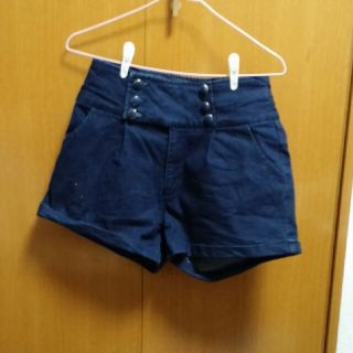 イング(INGNI)のハイウエストショートパンツ(ショートパンツ)