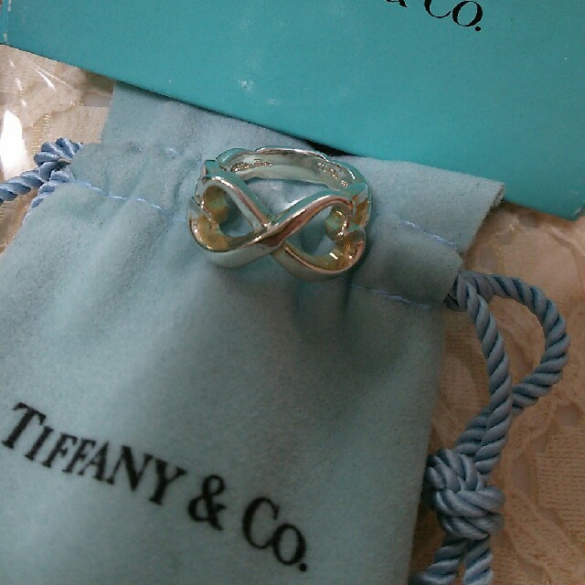 Tiffany & Co.(ティファニー)の再販 ♡ TIFFANY & Co ダブル ラビング ハートリング レディースのアクセサリー(リング(指輪))の商品写真